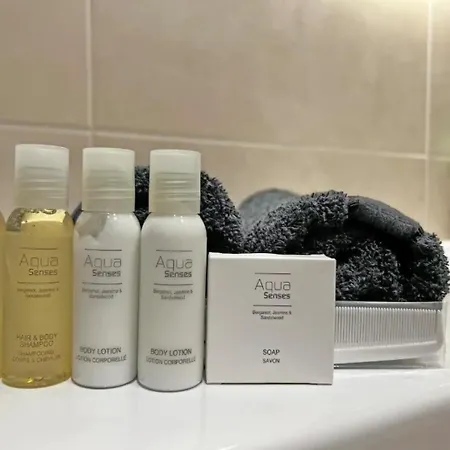 Metropoliten - Aria Lux Bw * Belgrád