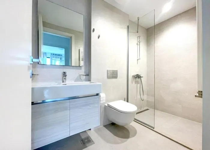 Metropoliten - Aria Lux Bw ベオグラード